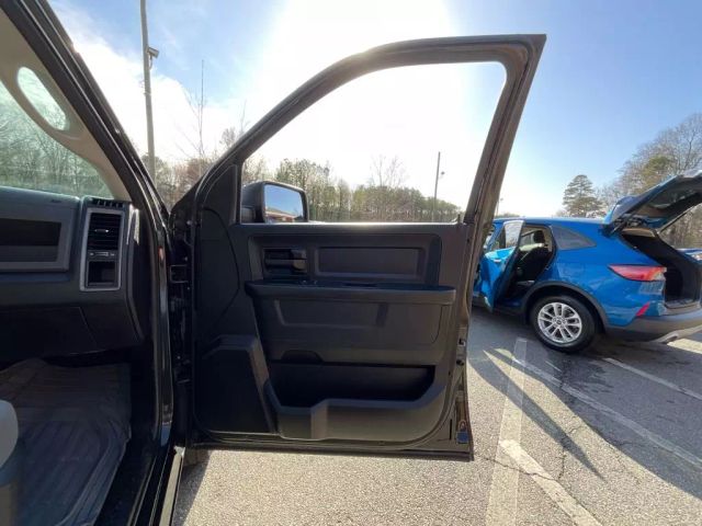 2017 RAM 1500 CREW CAB PICKUP BLACK AUTOMATIC - Peach State Motors