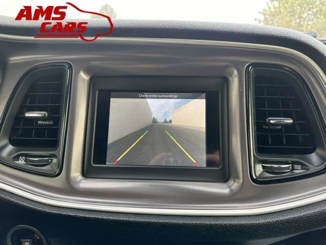 2019 Dodge Challenger - Image 40
