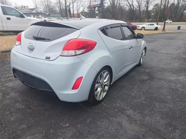 2014 Hyundai Veloster - Image 5