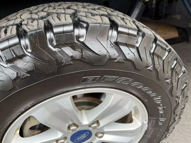 2019 Ford F150 Super Cab - Image 12