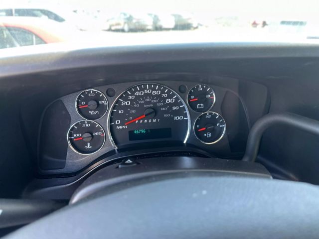 2022 Chevrolet Express 3500 Passenger - Image 8