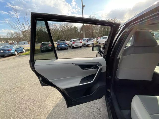 2019 TOYOTA RAV4 SUV BLACK AUTOMATIC - Peach State Motors