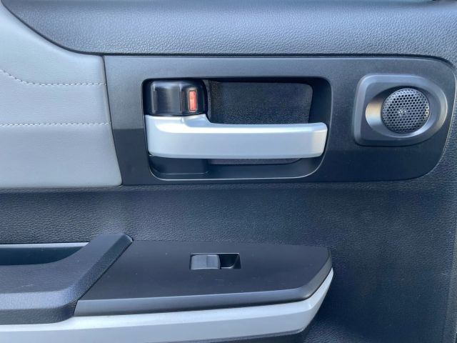 2019 Toyota Tundra Crewmax - Image 133