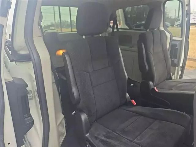 2013 Dodge Grand Caravan Passenger - Image 17