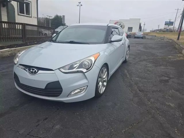 2014 Hyundai Veloster - Image 1