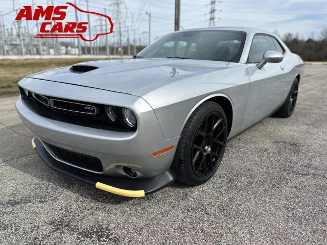 2019 Dodge Challenger - Image 1