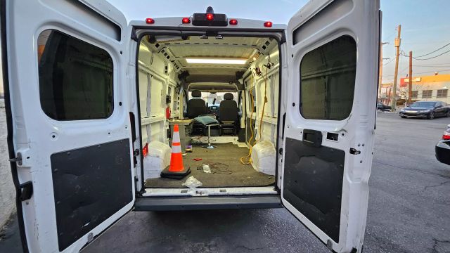 2015 Ram Promaster Cargo Van - Image 10