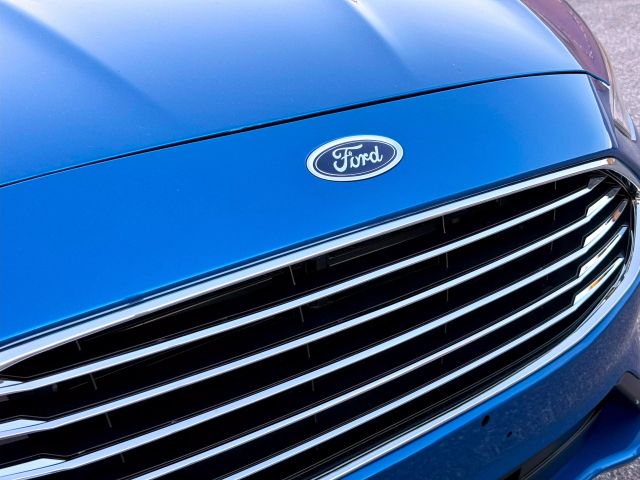 2018 Ford Fusion - Image 35
