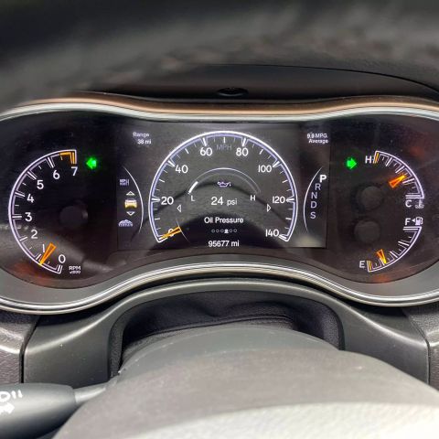 2015 Jeep Grand Cherokee Limited Sport Utility 4d - Image 37