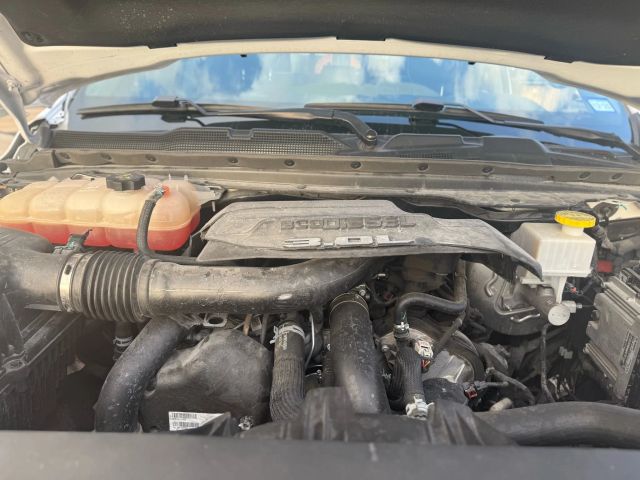 2022 Ram 1500 Crew Cab - Image 22