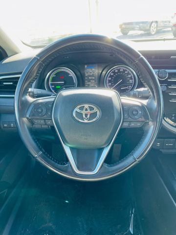 2018 Toyota Camry Hybrid - Image 26