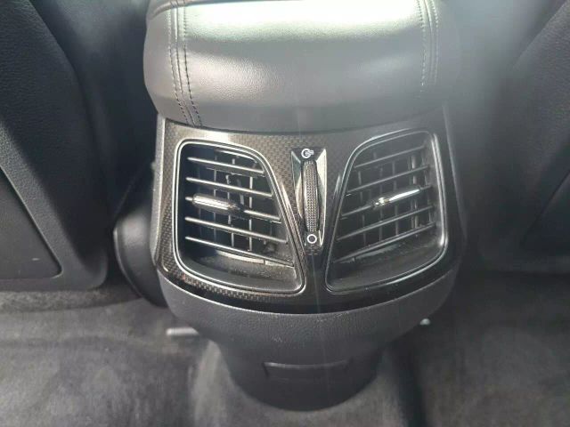 2015 Hyundai Azera - Image 30