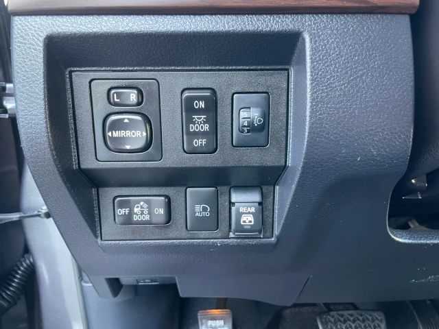 2019 Toyota Tundra Crewmax - Image 101