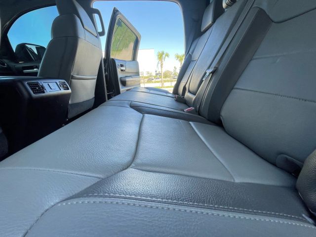 2019 Toyota Tundra Crewmax - Image 137