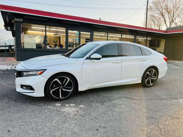 2019 Honda Accord - Image 2