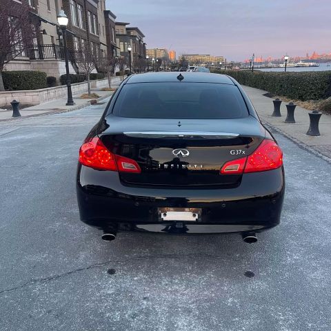 2013 Infiniti G37x Sedan 4d - Image 6