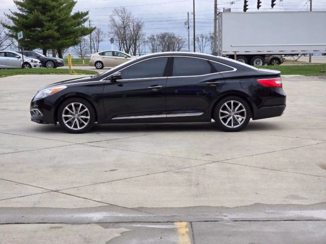 2015 Hyundai Azera - Image 2
