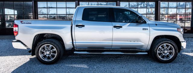 2018 TOYOTA TUNDRA CREWMAX PICKUP - AUTOMATIC - Auto Masters of Carolinas