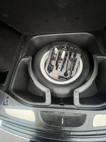 2017 Jeep Grand Cherokee Limited Sport Utility 4d - Image 28