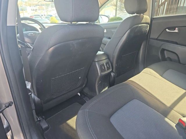 2014 Kia Sportage - Image 20