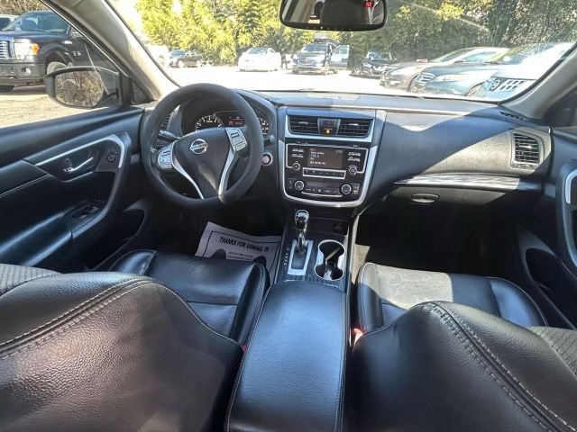 2018 Nissan Altima - Image 8