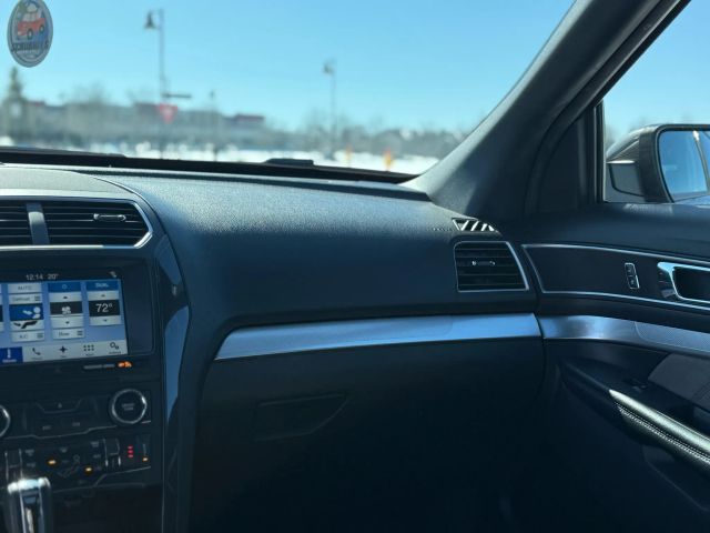2017 Ford Explorer - Image 19