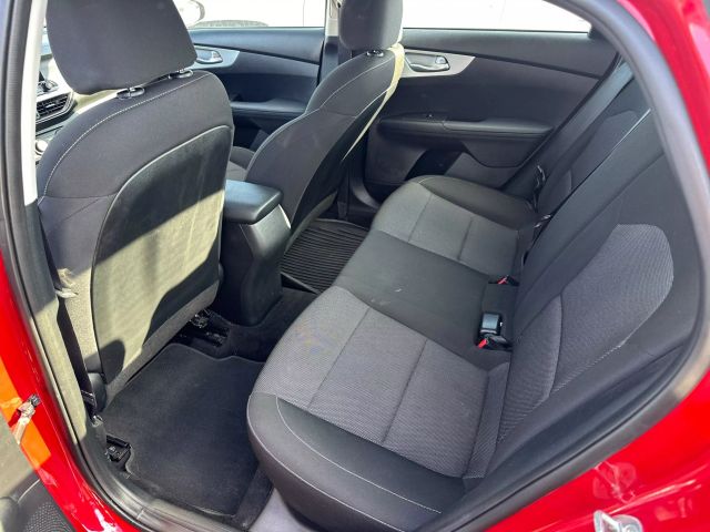 2023 Kia Forte - Image 8