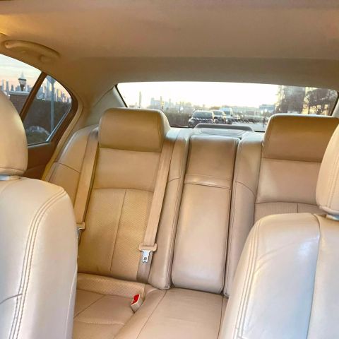 2013 Infiniti G37x Sedan 4d - Image 20
