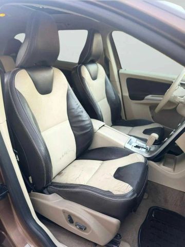 2010 Volvo Xc60 - Image 26