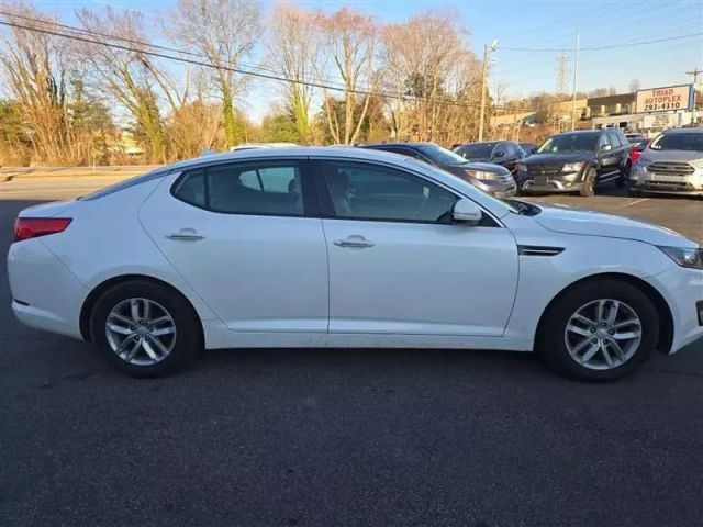 2013 Kia Optima - Image 4