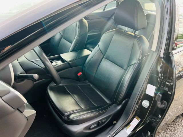2022 Nissan Maxima - Image 20