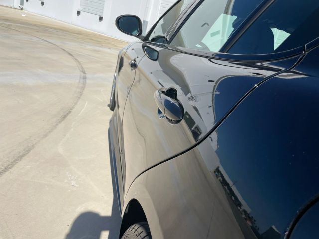 2021 Alfa Romeo Giulia - Image 28