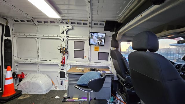 2015 Ram Promaster Cargo Van - Image 12