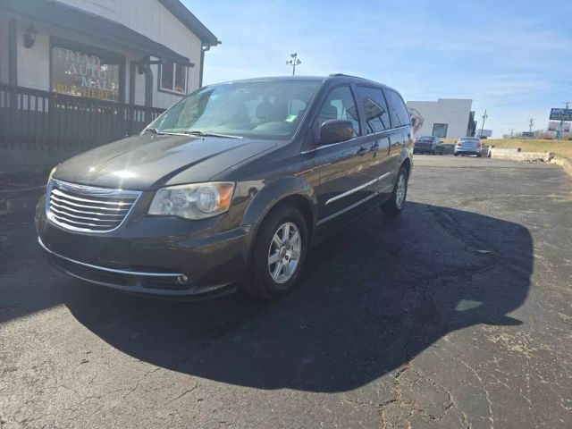 2012 Chrysler Town & Country - Image 1