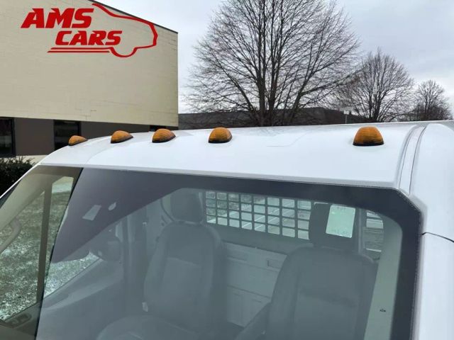 2018 Ford Transit Cab & Chassis - Image 22