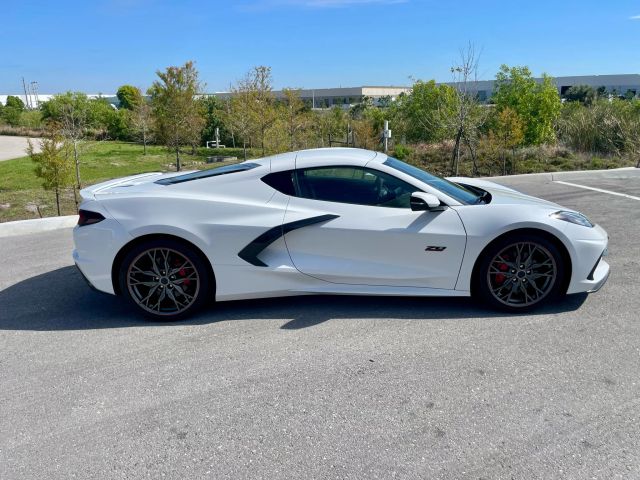 2023 Chevrolet Corvette - Image 8