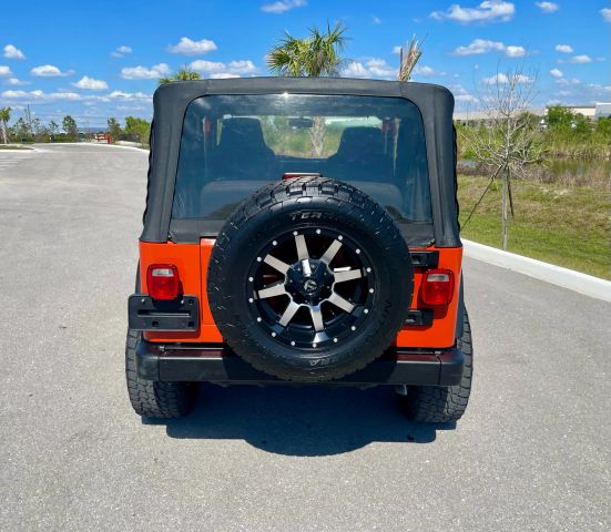 2005 Jeep Wrangler - Image 25