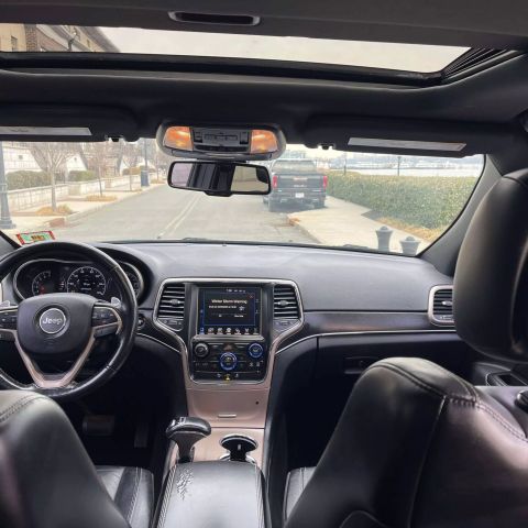 2015 Jeep Grand Cherokee Limited Sport Utility 4d - Image 16