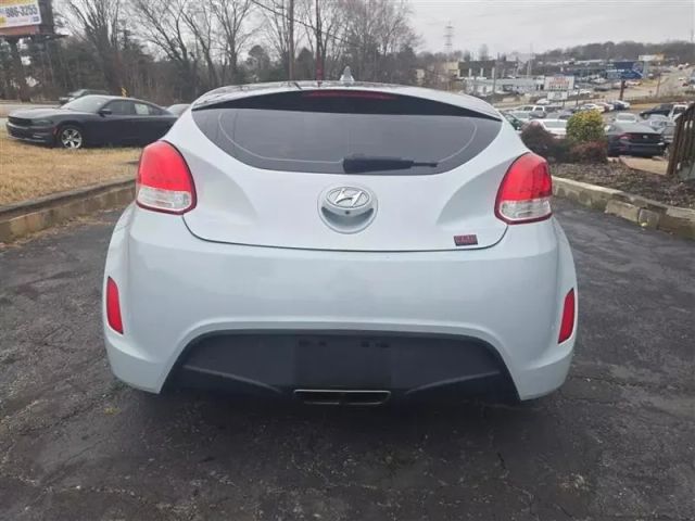 2014 Hyundai Veloster - Image 6