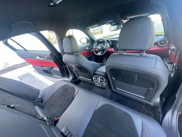 2021 Alfa Romeo Giulia - Image 133