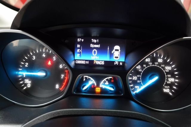 2017 Ford Escape - Image 11