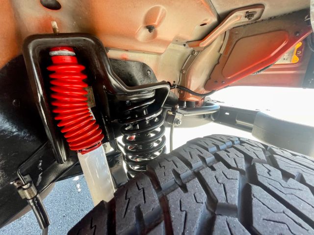 2005 Jeep Wrangler - Image 11
