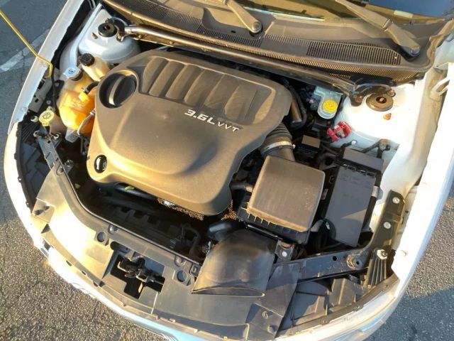 2013 CHRYSLER 200 SEDAN WHITE AUTOMATIC - Peach State Motors