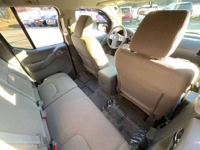 2017 NISSAN FRONTIER CREW CAB PICKUP WHITE AUTOMATIC - Peach State Motors