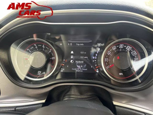 2019 Dodge Challenger - Image 27