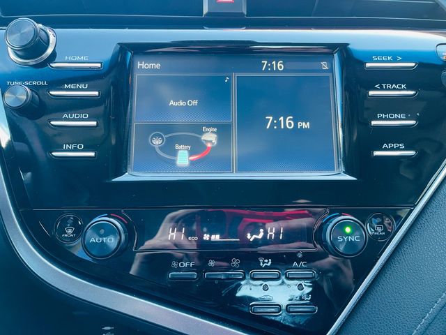 2018 Toyota Camry Hybrid - Image 36