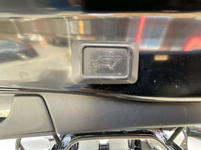 2019 TOYOTA RAV4 SUV BLACK AUTOMATIC - Peach State Motors