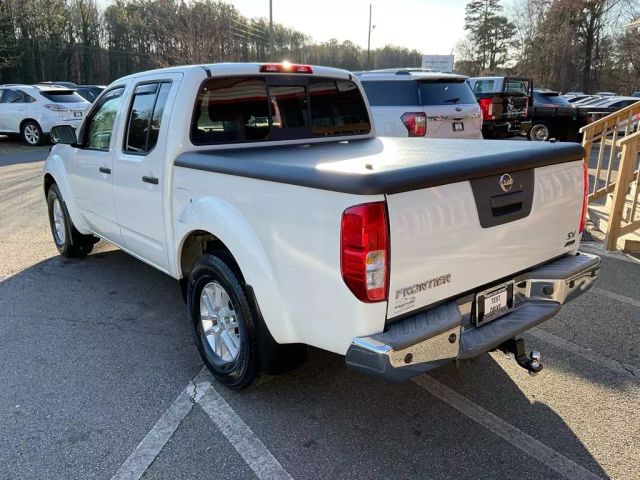 2017 NISSAN FRONTIER CREW CAB PICKUP WHITE AUTOMATIC - Peach State Motors