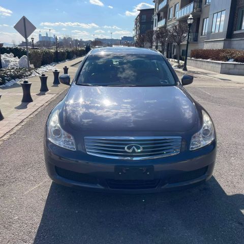 2009 Infiniti G37x Sedan 4d - Image 2