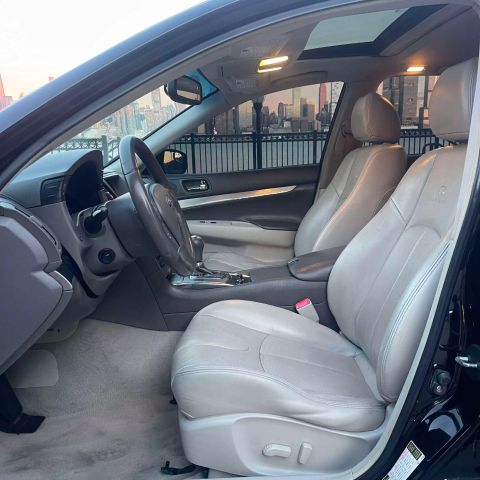 2013 Infiniti G37x Sedan 4d - Image 14